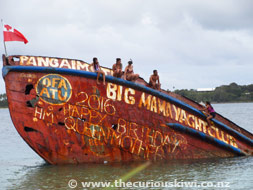 Wreck at Pangaimotu Island