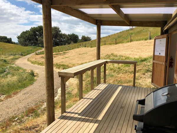 Deck of Outdoor Kitchen - Soft Leaf Farmstay Glamping