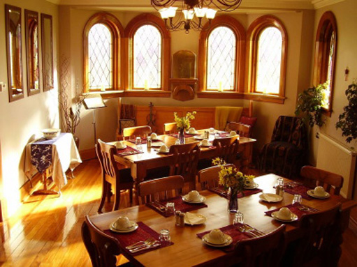 Te Anau Lodge - breakfast room