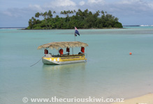 Captain Tamas Cruize boat, Muri Lagoon
