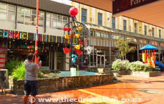Cuba Street Bucket Fountain