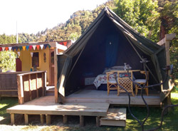 Glamping at The Flying Fox, Whanganui River