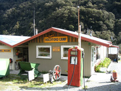 Gunn's Camp