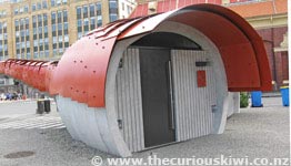 Kumutoto Toilets