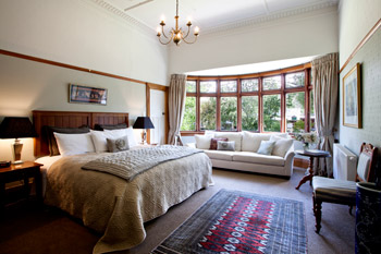 Olivers Lodge - Bedroom